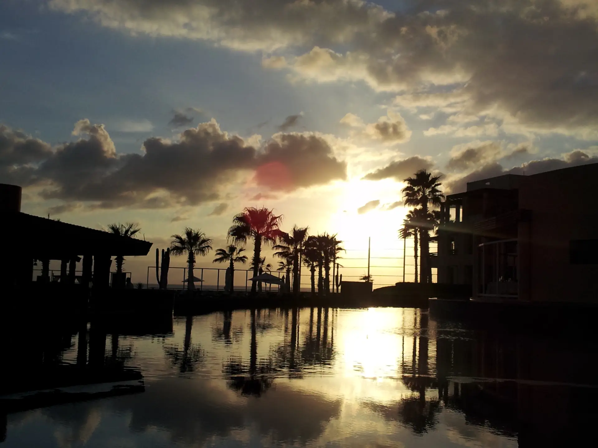 Pueblo Bonito Sunset